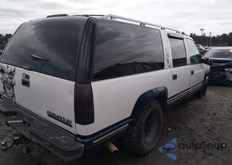 1996 Chevrolet Suburban K1500 from USA, damaged, VIN 1GNFK16RXTJ393446